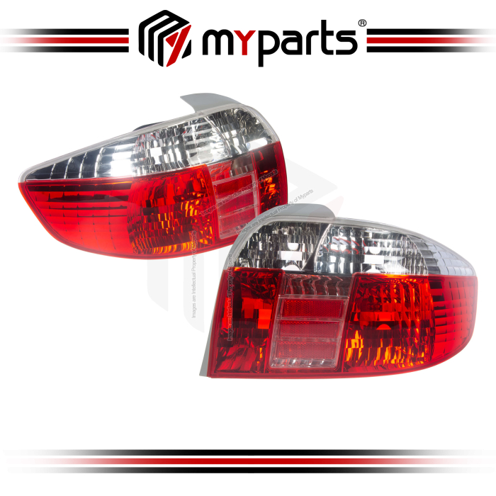 Tail Lamp (4 Socket Type) (Set LH+RH)