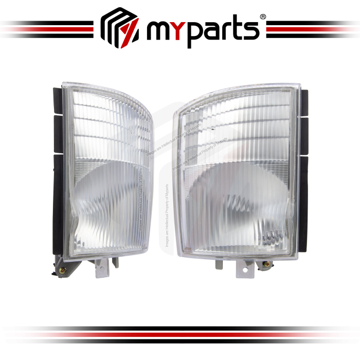 Corner Light (Next To Headlamp) (With Bulb Holder) (Set LH+RH)
