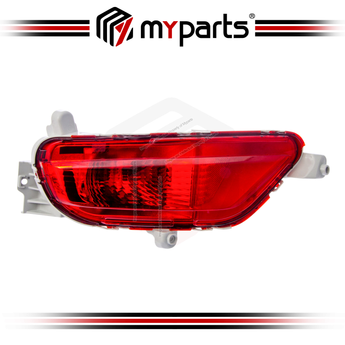 Rear Bumper Reflector (With Fog Lamp Type)