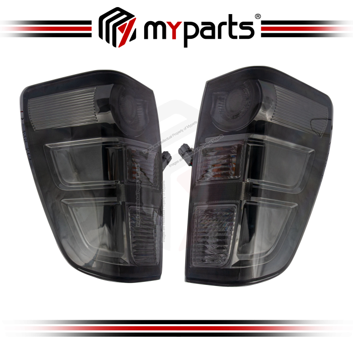 Tail Lamp (Albino Smoke) (Set LH+RH)
