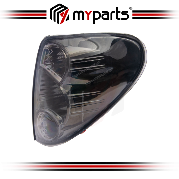 Tail Lamp (Albino Smoke) (China)