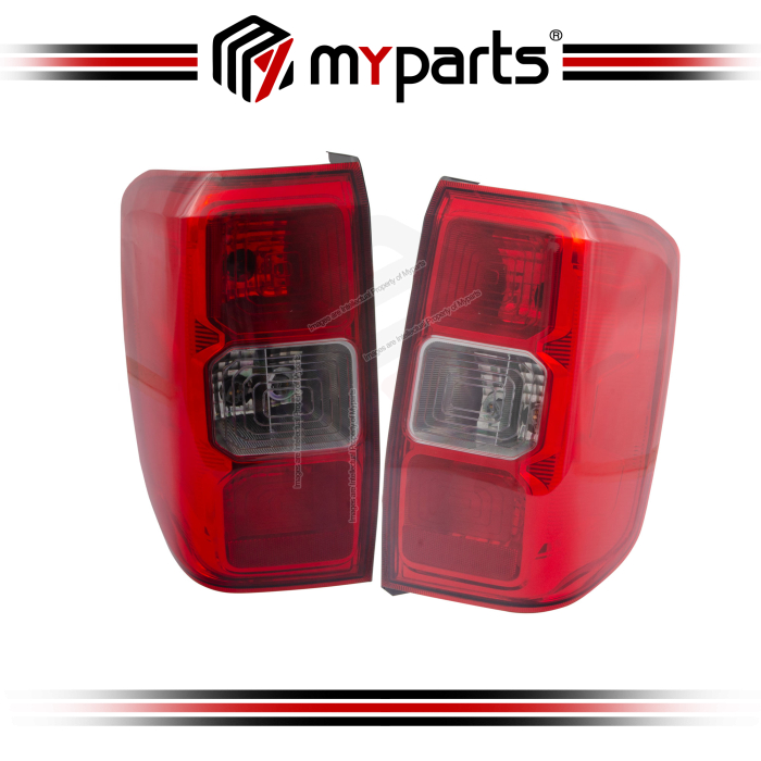 Tail Lamp  (Low Spec) (Set LH+RH)