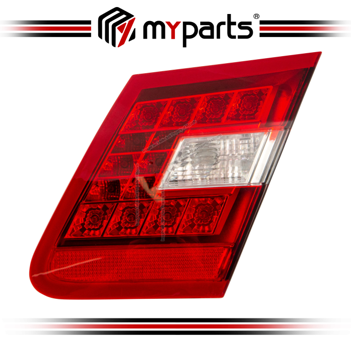 Myparts Mercedes-Benz E-class W212 2009-2013 | Tailgate Light Inner Tailgate Rear Lamp | RH RHS Right Hand (Driver Side)