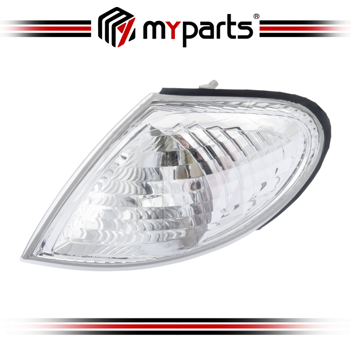 TYC Fits Nissan Pulsar 5 Dr Hatch Sedan N16 S1 2000~2003 | Corner Light Indicator Lamp (For Dual Reflector Glass H/Li) | LH LHS Left Hand (Passenger)