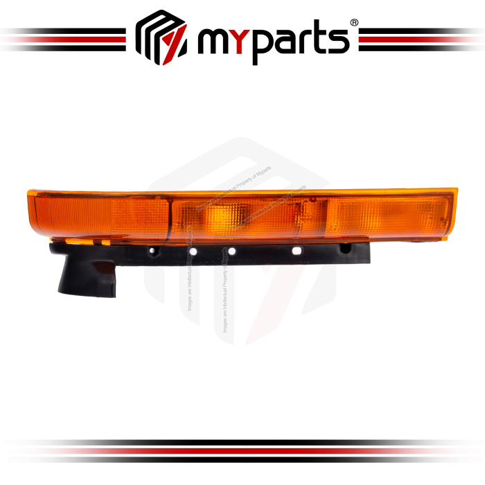 TYC Fits Mitsubishi Canter FB511 FE637 FE638 FE639 FE647 Head Lamp Lower Signal Lamp | RH Right Hand (Driver Side)