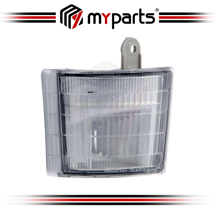 TYC Fits Mitsubishi Canter FB511 FE637 FE638 FE639 FE647 Park Signal Corner Lamp White | RH Right Hand (Driver Side)